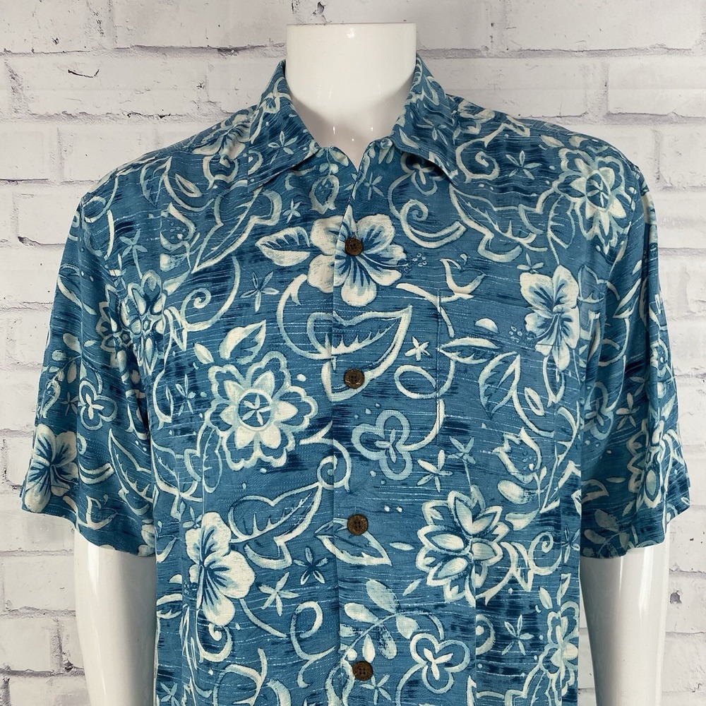 Tommy Bahama Shirt Men's Medium 100% Silk Camp Shirt Hawaiian Floral Hibiscus